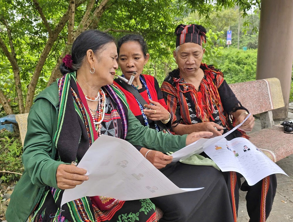 Đồng bào các dân tộc tại “Ngôi nhà chung” hồ hởi đi bầu cử - ảnh 5