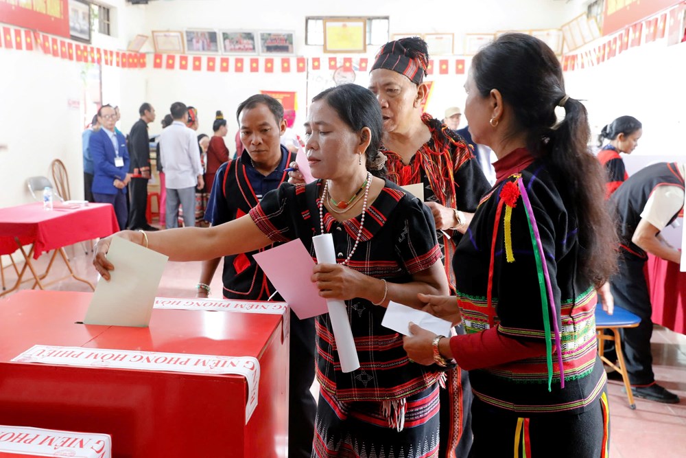Đồng bào các dân tộc tại “Ngôi nhà chung” hồ hởi đi bầu cử - ảnh 14