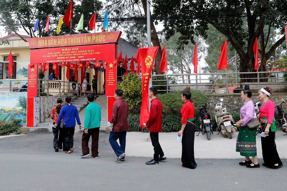 Đồng bào các dân tộc tại “Ngôi nhà chung” hồ hởi đi bầu cử - ảnh 8