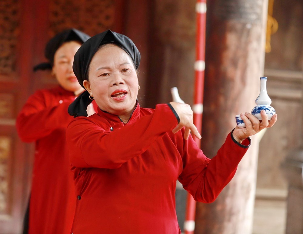 Hát Xoan dưới mái đình cổ hơn 300 năm tuổi - ảnh 17