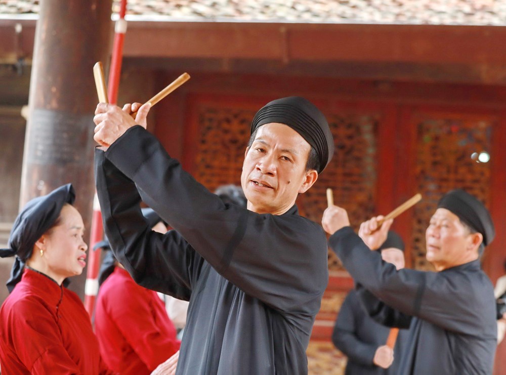 Hát Xoan dưới mái đình cổ hơn 300 năm tuổi - ảnh 14