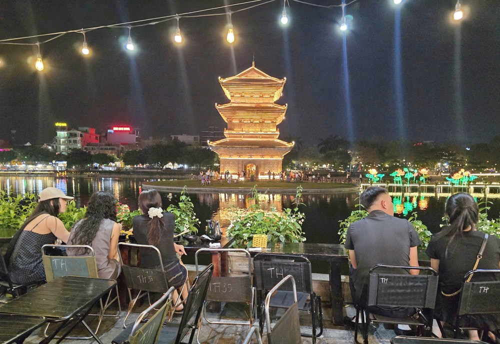 Phố cổ Hoa Lư - Điểm check in đốn tim giới trẻ - ảnh 10