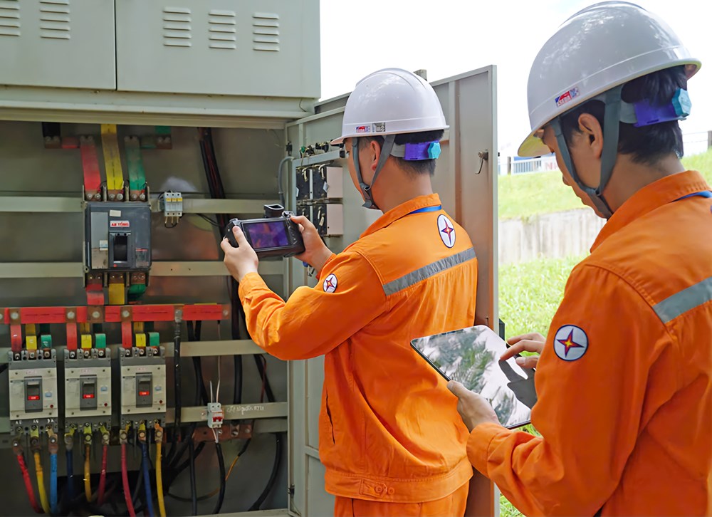 Tiêu thụ điện toàn quốc lại lập kỷ lục mới  - ảnh 1
