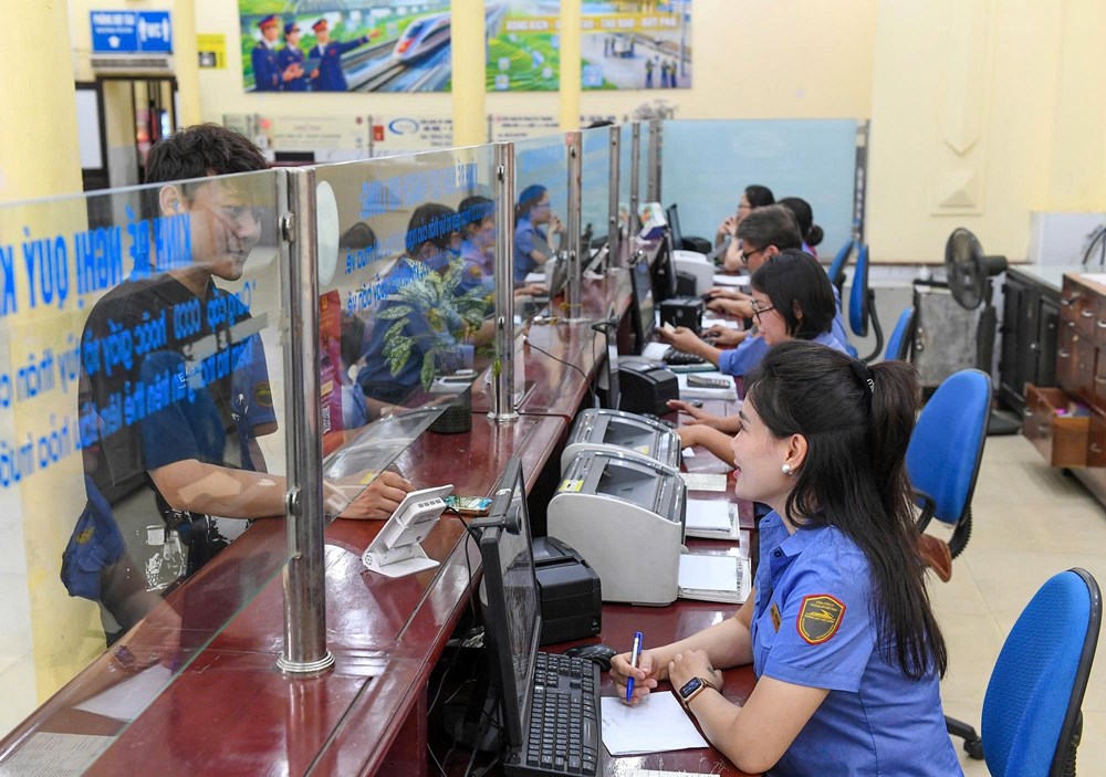 Giảm 10% giá vé tàu khách Bắc - Nam từ ngày 1.7 - ảnh 1