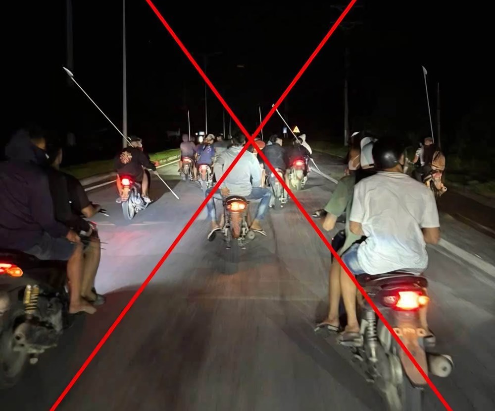 Báo động tình trạng thanh thiếu niên mang hung khí gây rối trật tự công cộng - ảnh 1