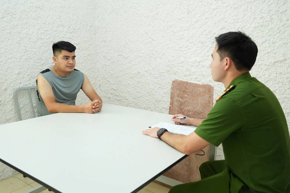  Khởi tố thanh niên giả danh công an cưỡng đoạt tài sản - ảnh 1