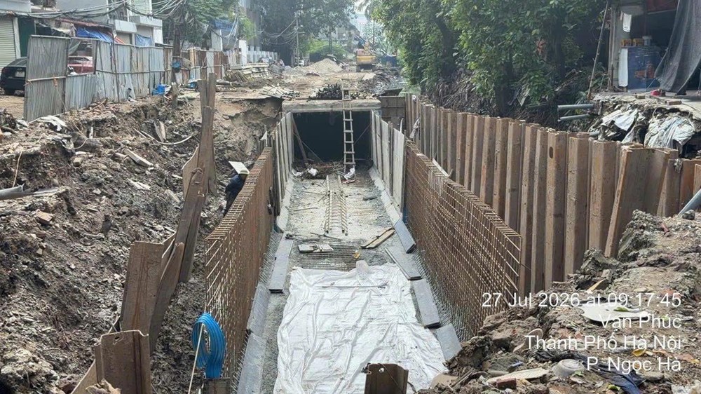 Hà Nội: Úng ngập do vượt khả năng tiêu thoát cục bộ của hệ thống - ảnh 2