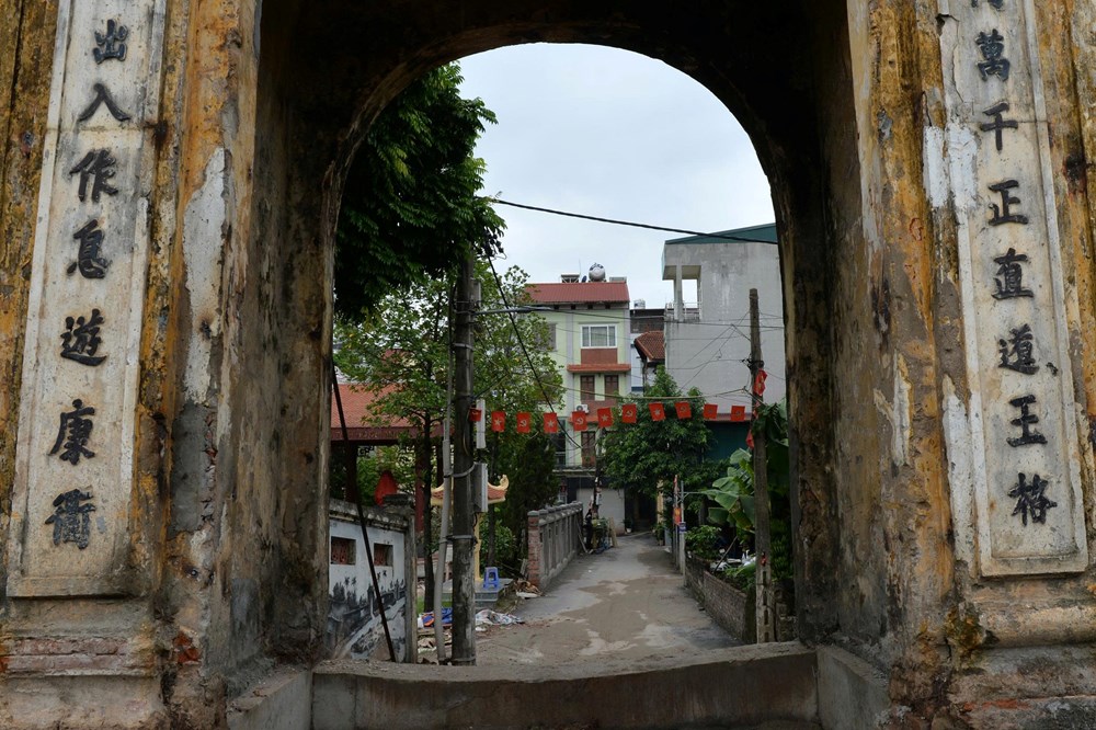 Giữ hồn cốt trăm năm cho cổng làng - ảnh 12