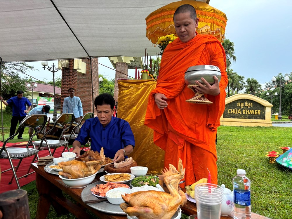 Độc đáo lễ hội Thắk Côn của người Khmer - ảnh 2
