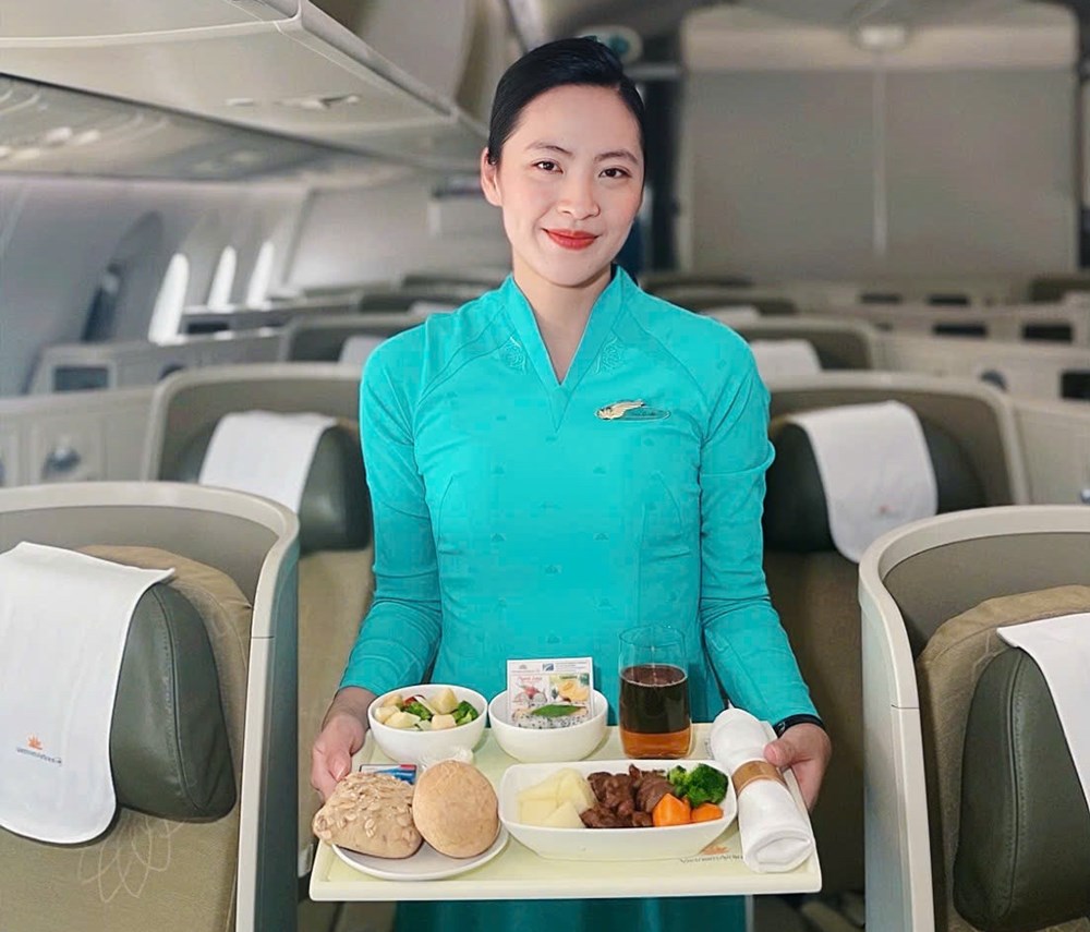 “Con đường nông sản” đưa thanh long, dưa lưới và hạt điều lên chuyến bay - ảnh 1