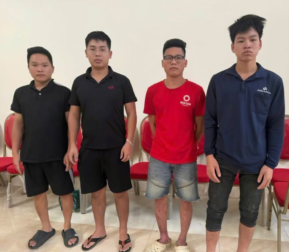 Phát hiện đường dây san chiết, phân phối gas giả quy mô lớn - ảnh 1