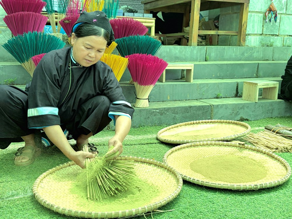Khám phá chợ phiên vùng cao “Cao nguyên mở hội” - ảnh 6