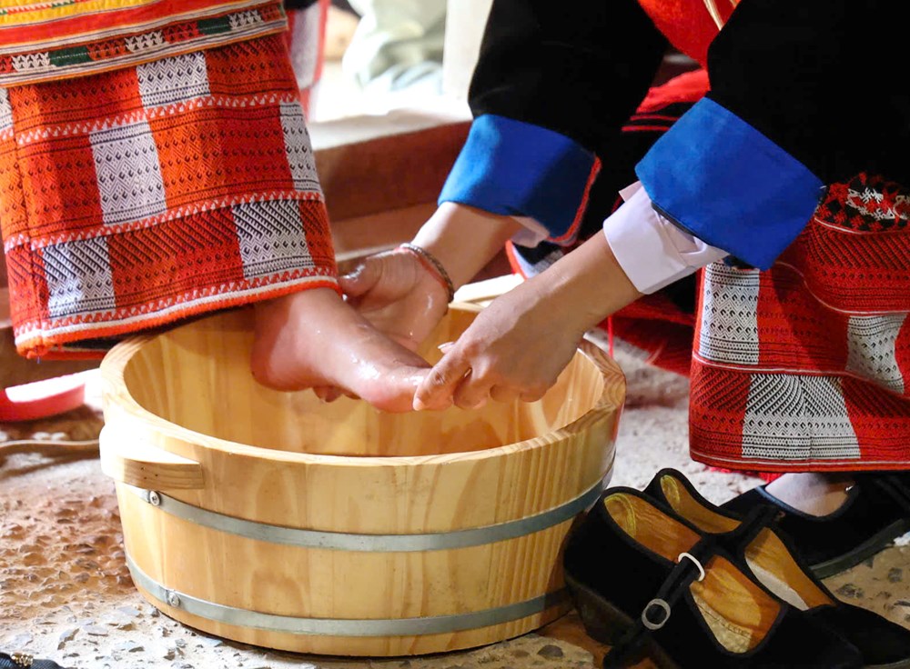Ấn tượng với màn tái hiện lễ cưới truyền thống của người Dao  - ảnh 22