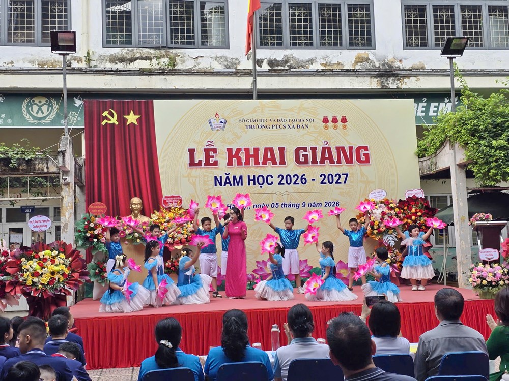 Lễ khai giảng đong đầy yêu thương ở ngôi trường đặc biệt - ảnh 7