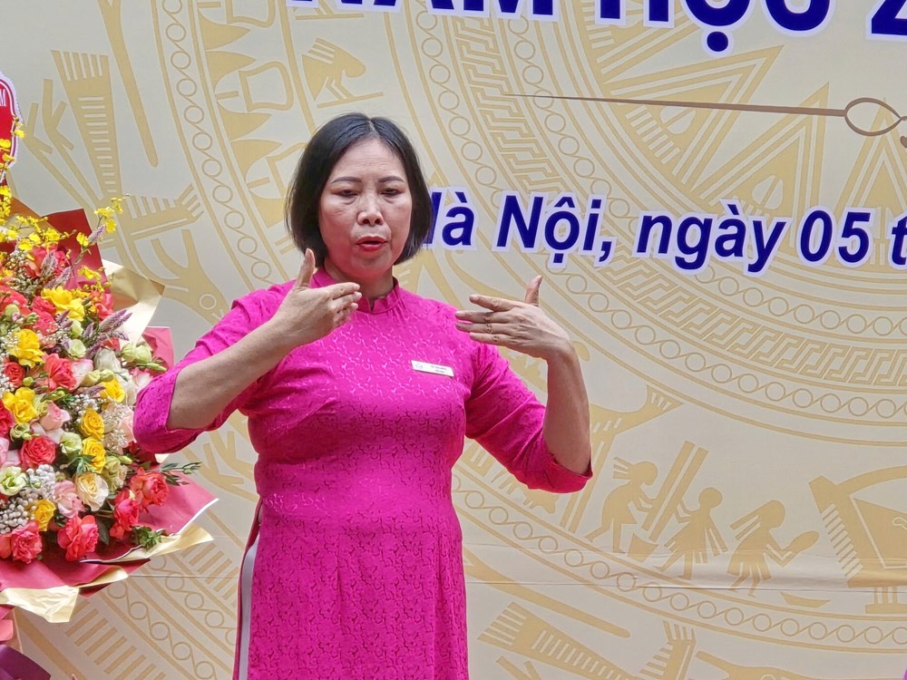 Lễ khai giảng đong đầy yêu thương ở ngôi trường đặc biệt - ảnh 10