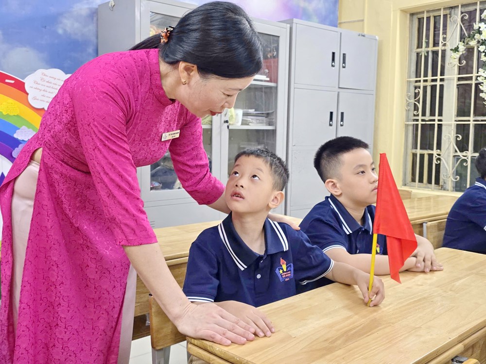 Lễ khai giảng đong đầy yêu thương ở ngôi trường đặc biệt - ảnh 16