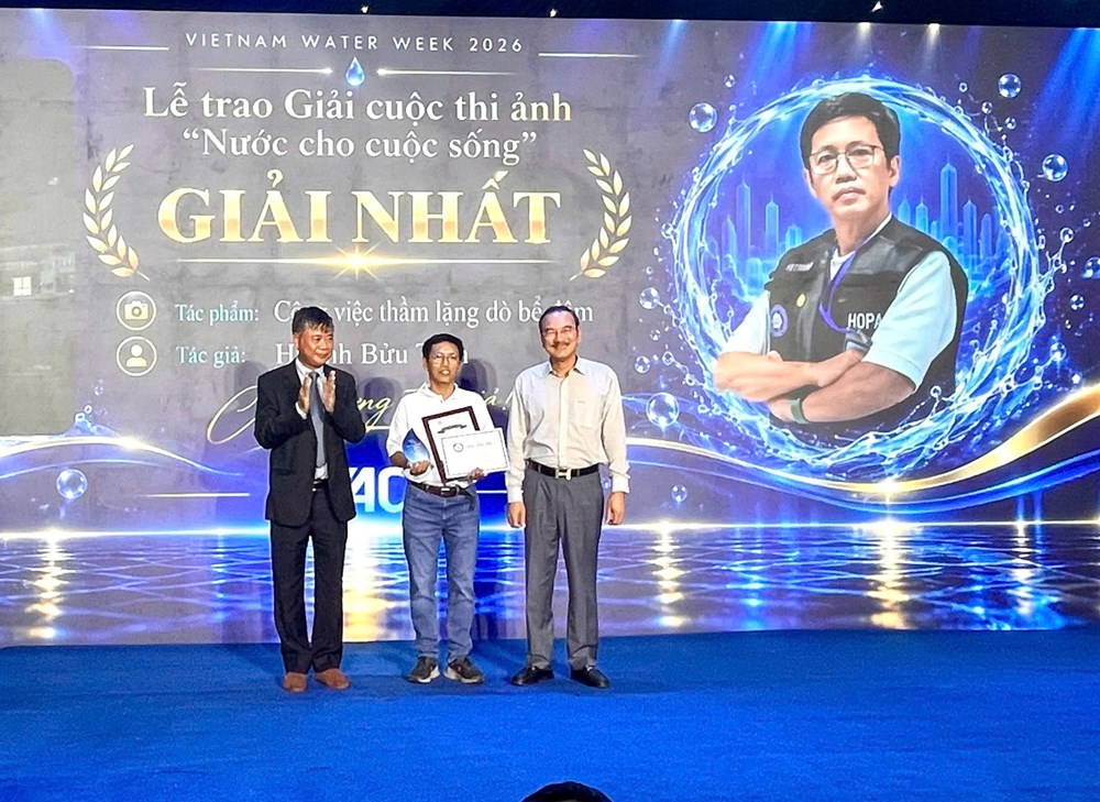 Trao giải cuộc thi ảnh nghệ thuật “Nước cho cuộc sống“ - ảnh 1