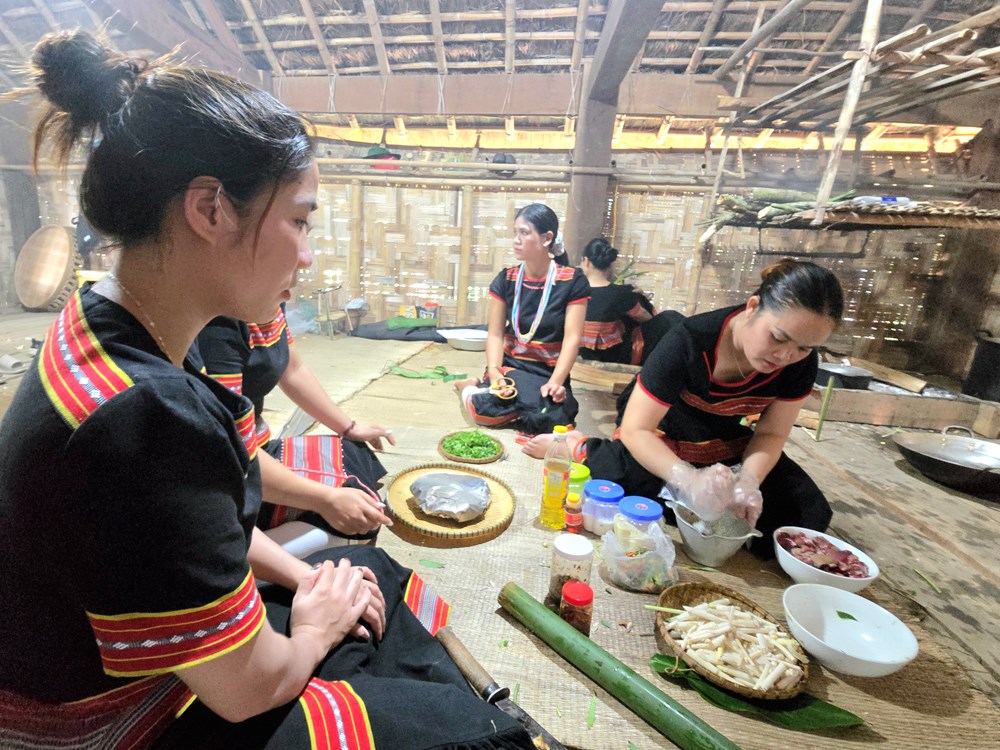 Tết mùa của người Giẻ - Triêng có gì độc đáo? - ảnh 7