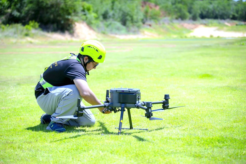 Thiết bị hiện đại “tóm” UAV trái phép tại khu vực sân bay - ảnh 7