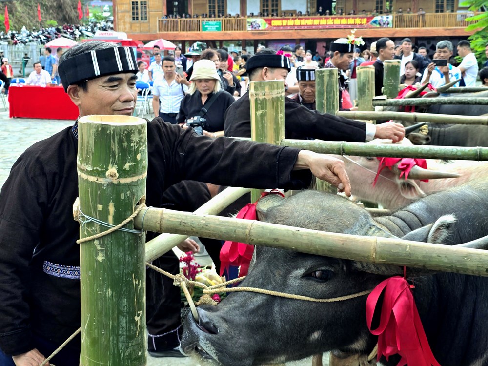 Nét đẹp nhân văn trong lễ Sú khon khoài của người Lự - ảnh 8