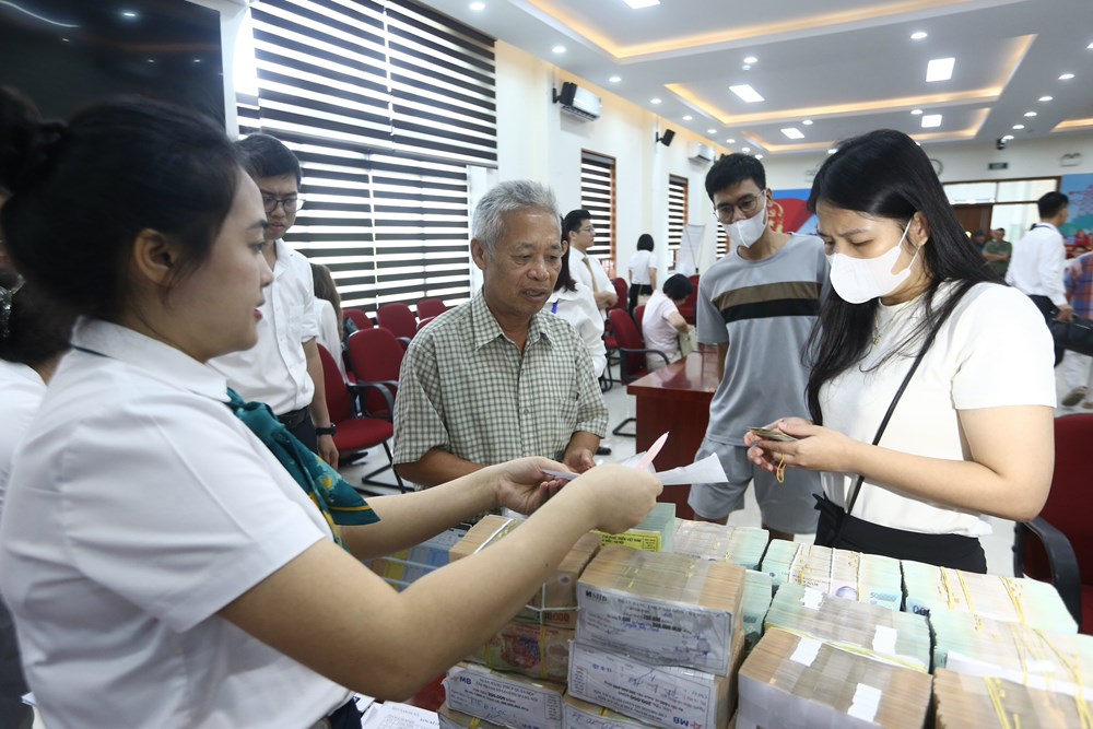 Hà Nội: 19 hộ dân ở Định Công nhận hơn 217 tỉ đồng bồi thường dự án Quốc lộ 1A - ảnh 3