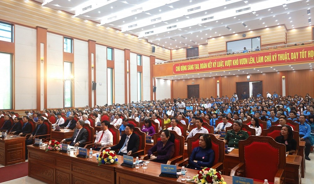Liên đoàn Lao động tỉnh Khánh Hòa đón nhận Huân chương Độc lập hạng Nhì - ảnh 3