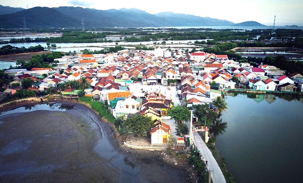 Về thăm làng cổ Hà Liên - ảnh 1