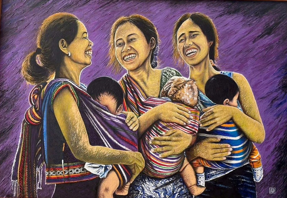 Triển lãm tranh “Mắt núi” của nghệ sĩ Hùng Hoa Lư - ảnh 2