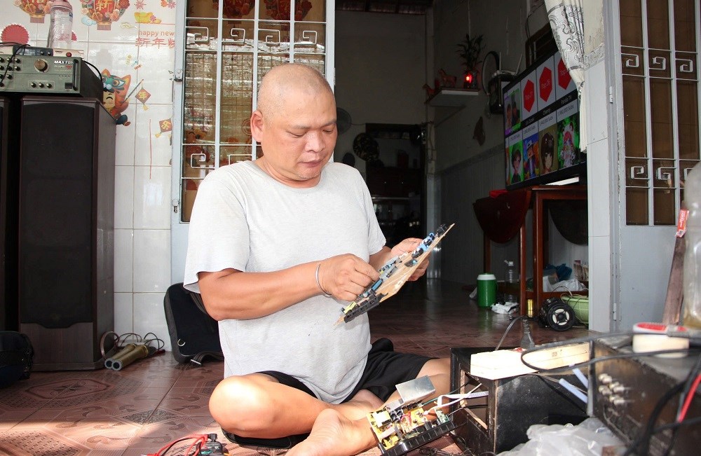 Vượt lên… khuyết tật - ảnh 3