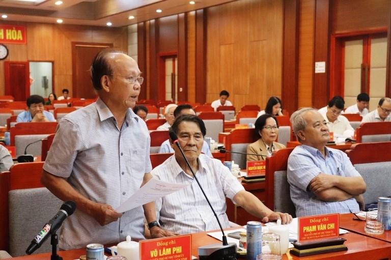 Khánh Hòa: Lấy ý kiến góp ý vào Văn kiện Đại hội Đảng - ảnh 4