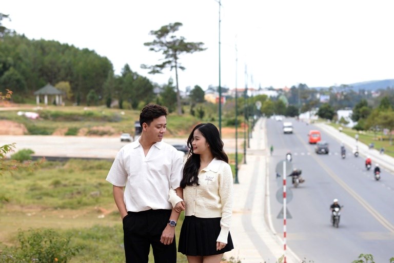Giới trẻ “phát sốt” với điểm check-in chất lừ giữa lòng Đà Lạt - ảnh 7