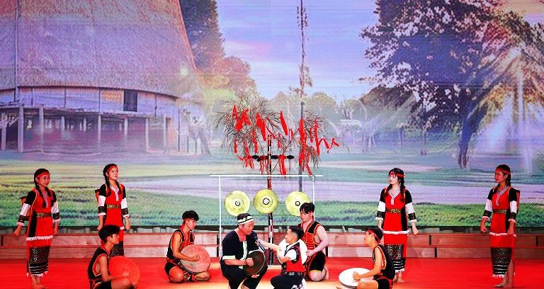 Khánh Hòa: Chung kết cuộc thi “Tìm kiếm tài năng MC nhí 2025“ - ảnh 10