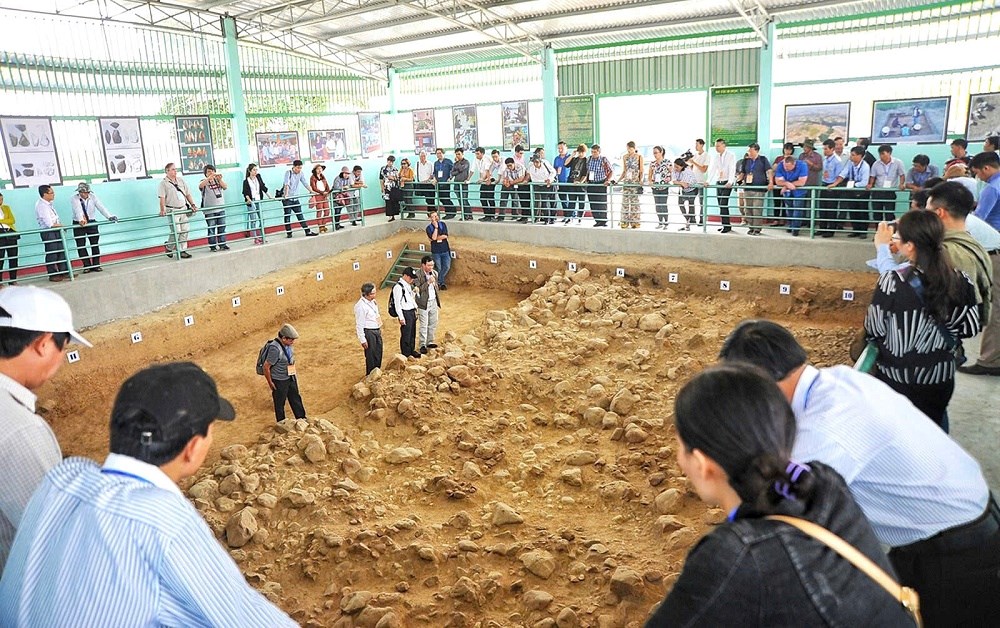 Khẩn trương lập hồ sơ đề nghị công nhận Quần thể khảo cổ Rộc Tưng - Gò Đá là di sản thế giới - ảnh 1