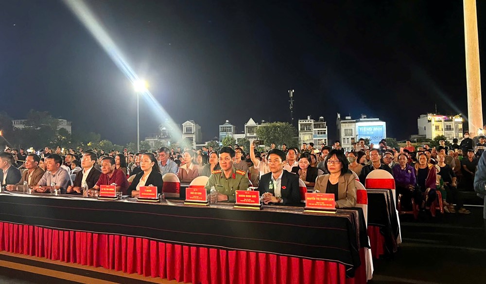 Đặc sắc chương trình nghệ thuật chào mừng Đại hội đại biểu Đảng bộ tỉnh Gia Lai - ảnh 3