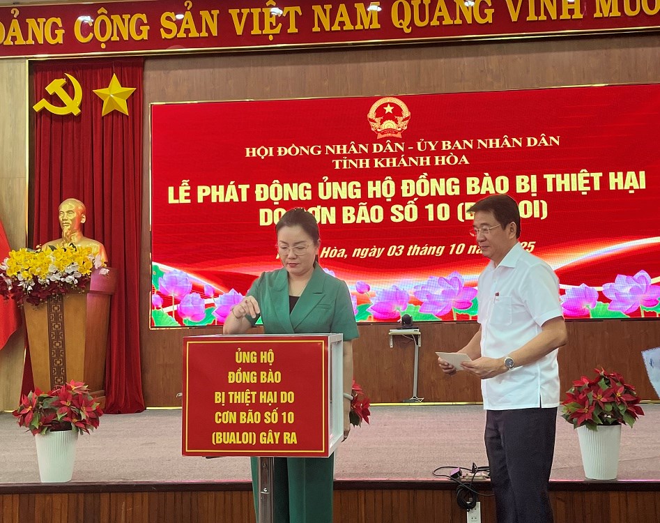 Khánh Hòa: Phát động ủng hộ đồng bào bị thiệt hại do bão lũ - ảnh 2