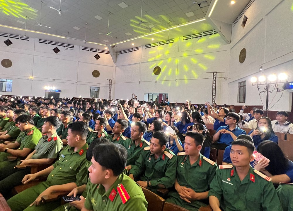 Đặc sắc Chương trình nghệ thuật “Tuổi trẻ Gia Lai - Khát vọng non sông” - ảnh 4
