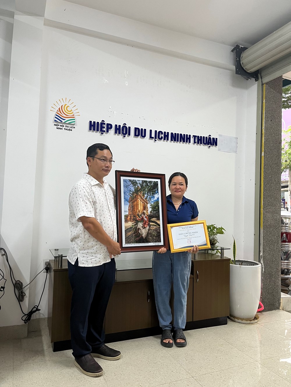 Trao giải Cuộc thi “Ảnh đẹp - Video ấn tượng Du lịch Nam Khánh Hòa 2025” - ảnh 1