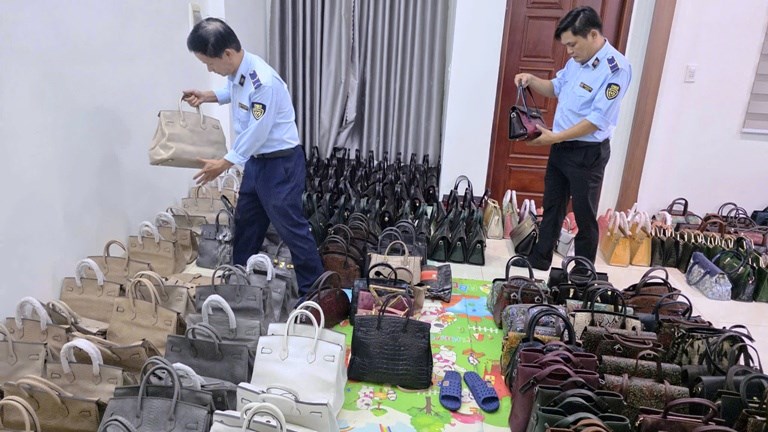 Gia Lai: Siết chặt quản lý thị trường, chống buôn lậu và gian lận thương mại dịp Tết - ảnh 1