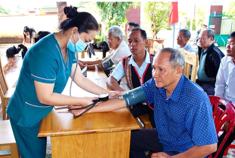 Tăng cường gắn kết tình quân - dân vùng biên Gia Lai - ảnh 1