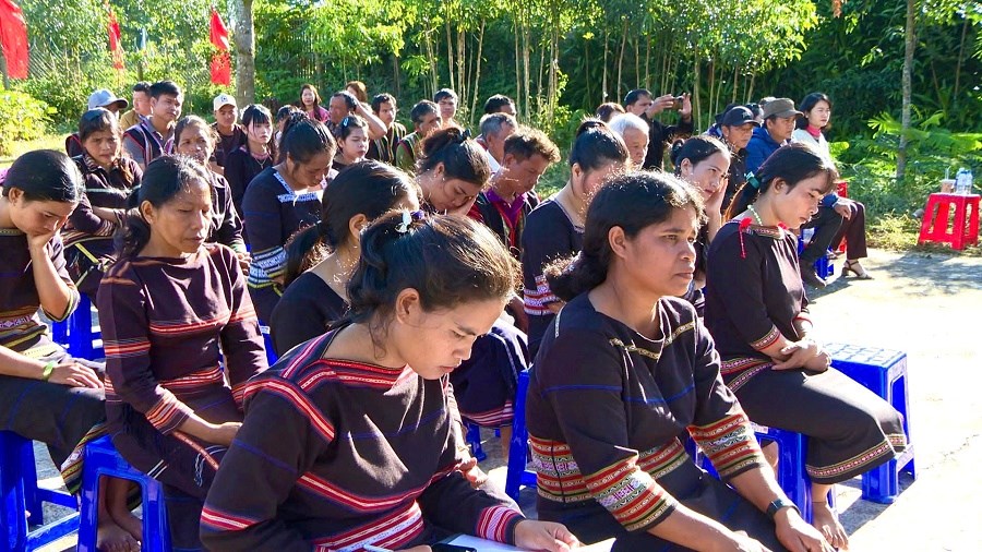 Gia Lai: Ra mắt Câu lạc bộ Cồng chiêng làng Krái - ảnh 3