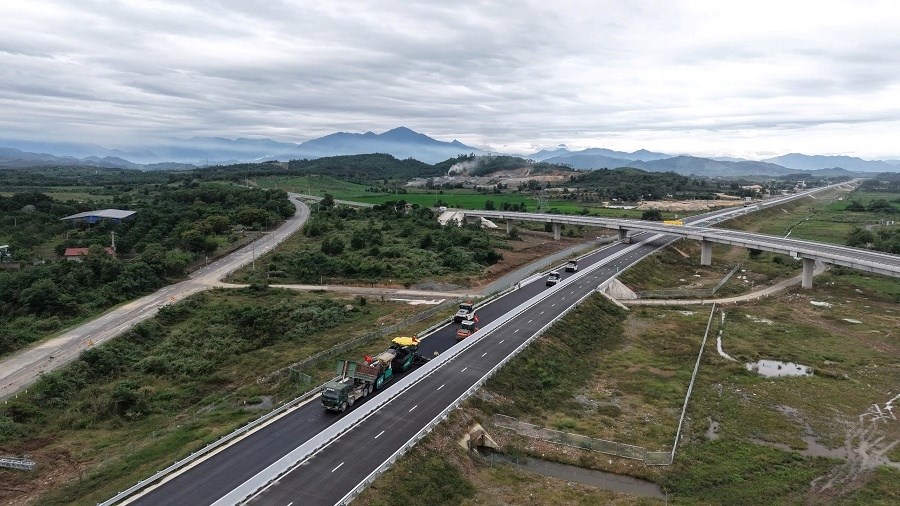 Khánh Hòa: Thu hút đầu tư, tạo động lực phát triển kinh tế - xã hội - ảnh 6