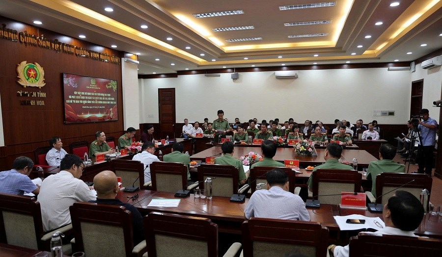 Phát động Cuộc thi sáng tác nghệ thuật “Vì bình yên cuộc sống trên quê hương Khánh Hòa” - ảnh 4