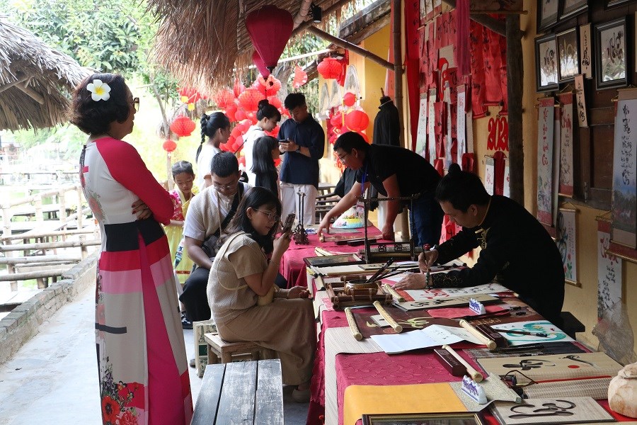 Du Xuân làng nghề Nha Trang Xưa - ảnh 3