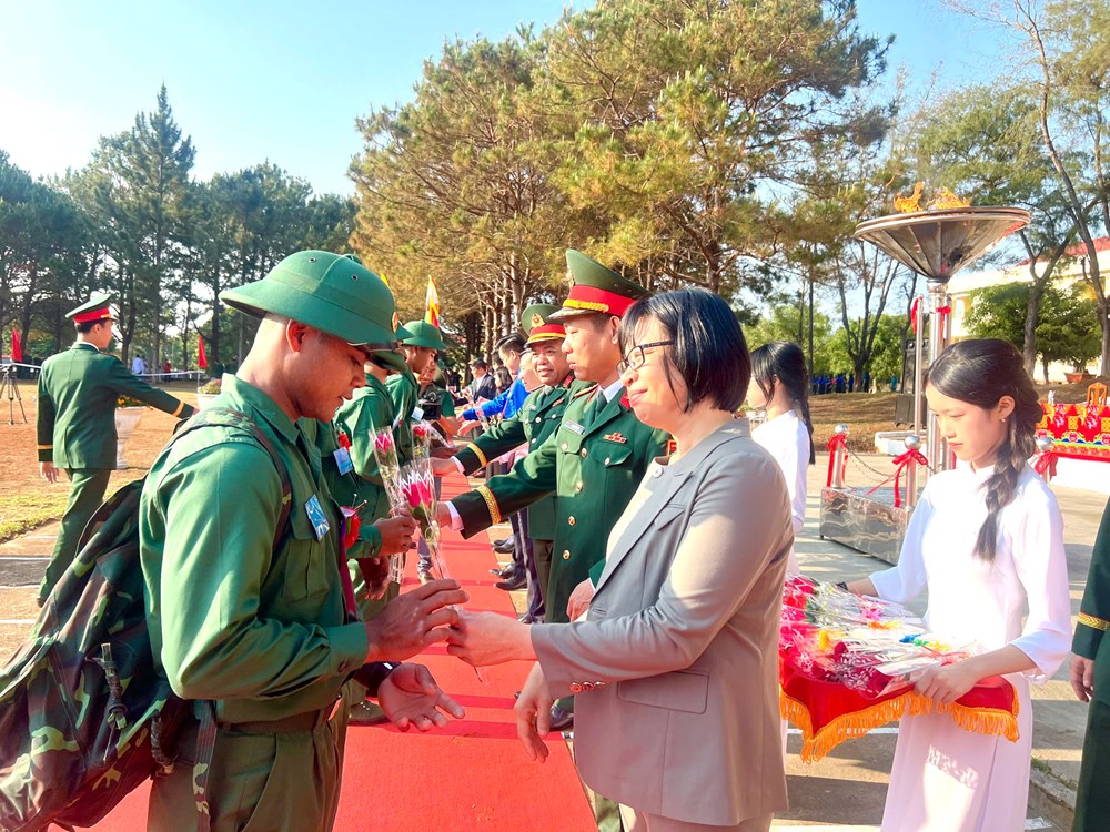 Gia Lai: Tưng bừng ngày hội tòng quân - ảnh 1