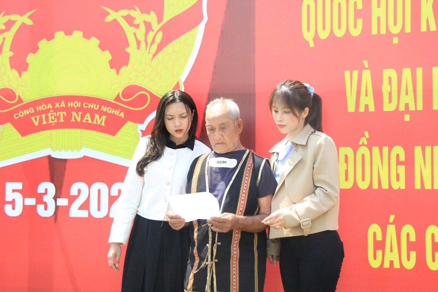  Gia Lai: Phát huy vai trò người có uy tín trong công tác chuẩn bị bầu cử - ảnh 4