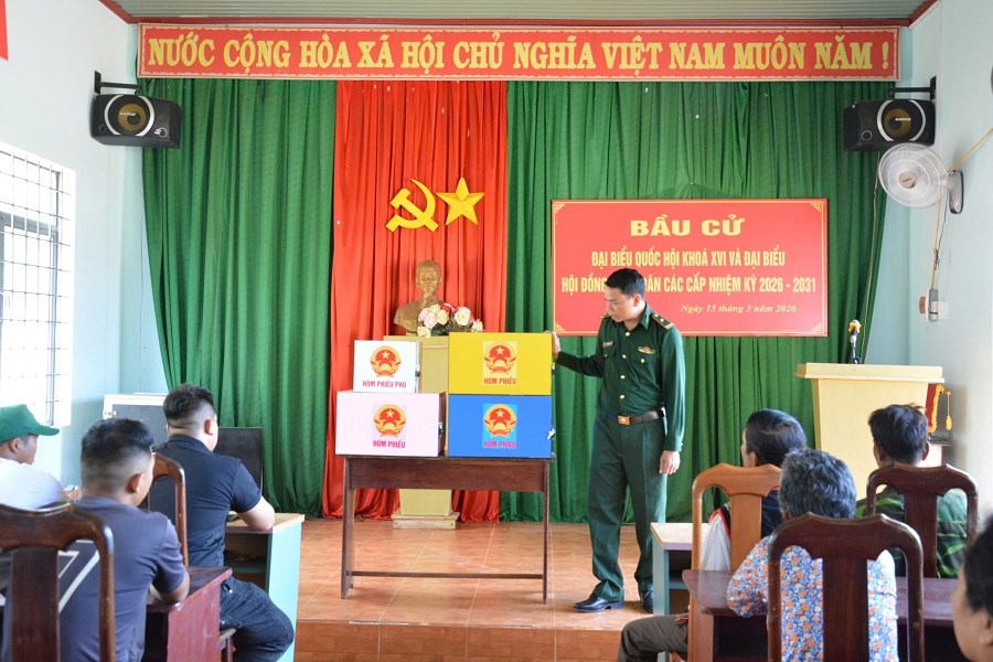 Gia Lai: Cử tri vùng biên sẵn sàng cho Ngày hội non sông - ảnh 7