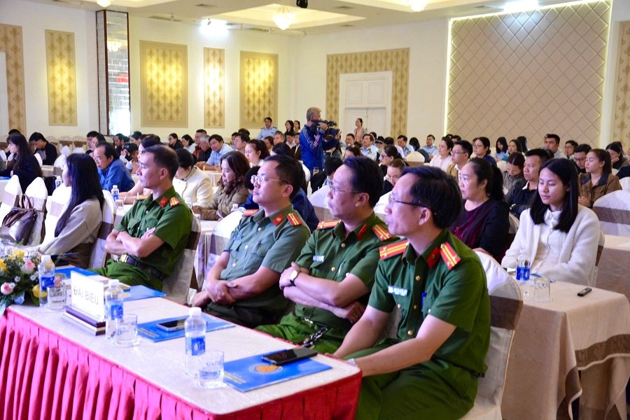 Gia Lai tuyên truyền pháp luật giá, ATTP phục vụ Năm Du lịch quốc gia - ảnh 3