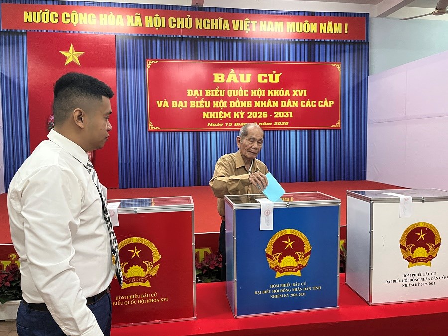 Khánh Hòa: Gần 99% cử tri tham gia bầu cử - ảnh 4