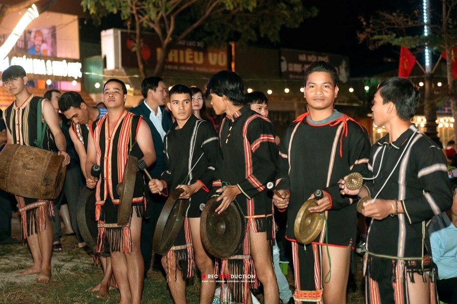 Gia Lai: Phát triển kinh tế đêm gắn với quảng bá văn hoá, du lịch - ảnh 5