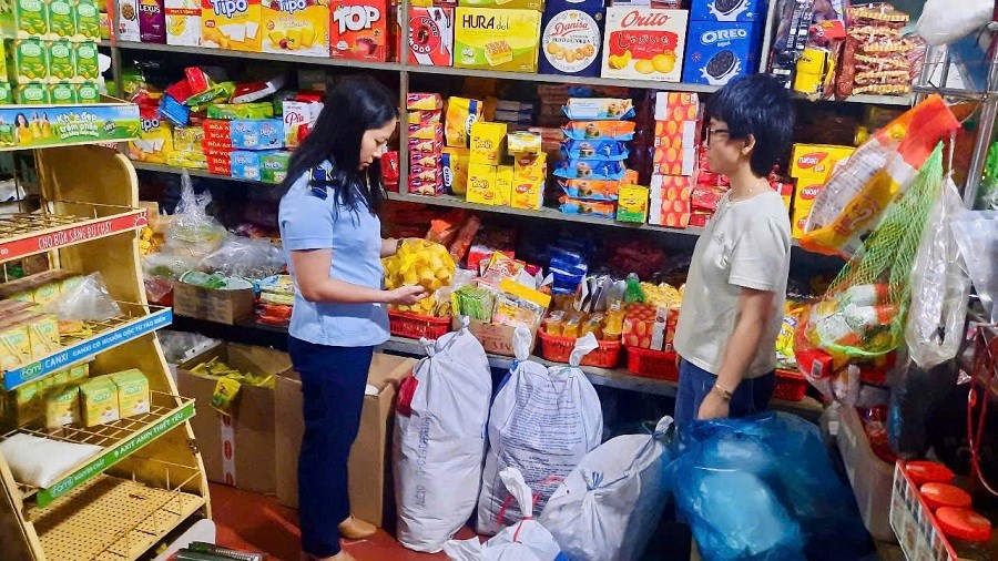 Gia Lai: Tăng cường kiểm soát thị trường, quyết liệt chống buôn lậu, hàng giả - ảnh 2